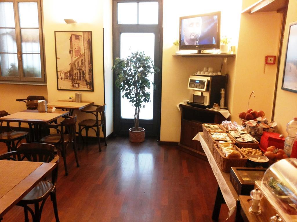Hotel Il Loggiato Dei Serviti Όπως Εξωτερικό φωτογραφία