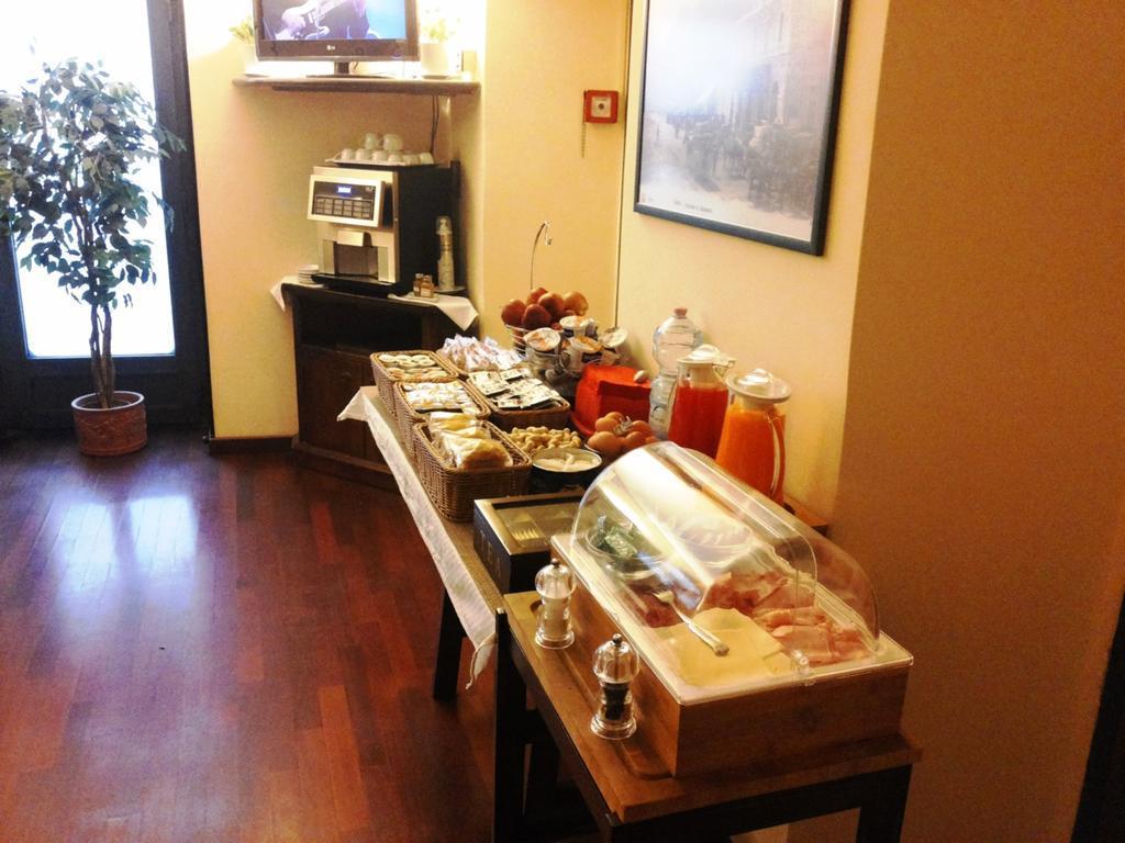 Hotel Il Loggiato Dei Serviti Όπως Εξωτερικό φωτογραφία