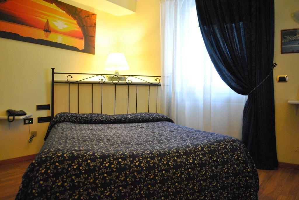 Hotel Il Loggiato Dei Serviti Όπως Εξωτερικό φωτογραφία